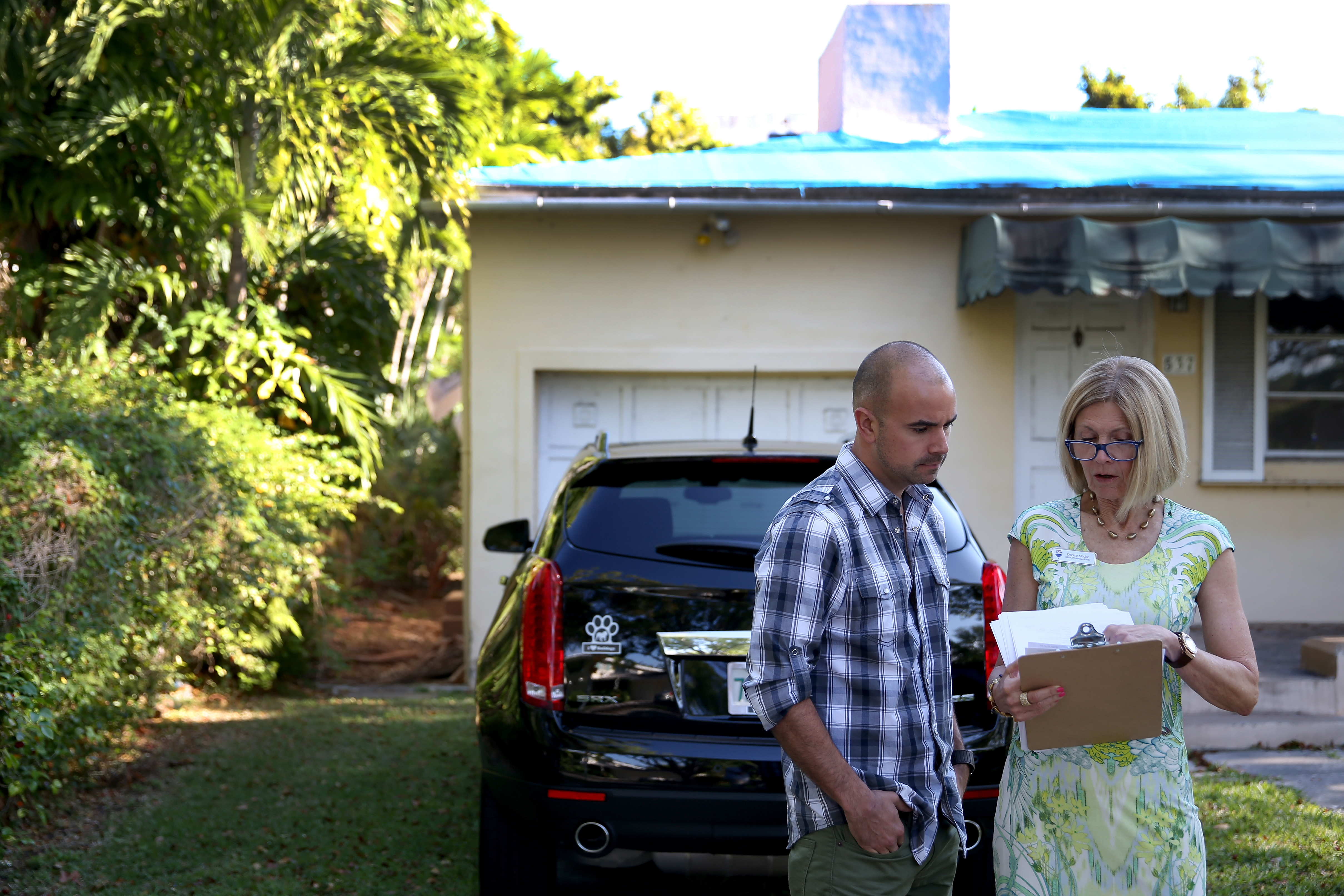Are At-Risk Homeowners Better Off Selling?