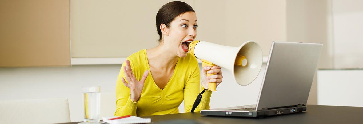 bad-mouthing-online