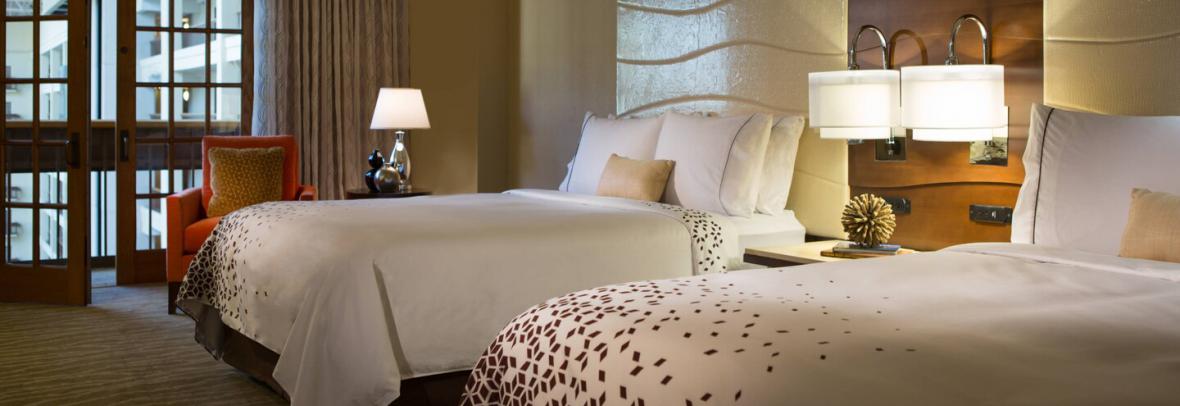hotel room at Renaissance SeaWorld Orlando 