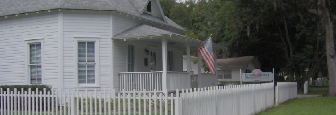 Home located in Inverness, Florida