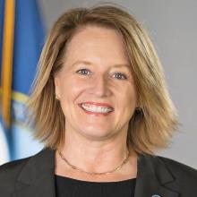 Head shot of FEMA Administrator Deanne Criswell