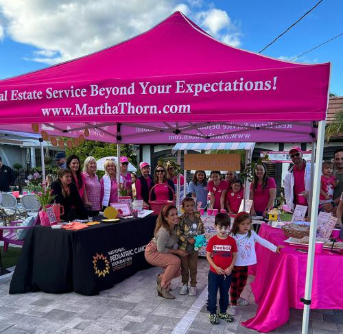 Martha Thorn Lemonade-Stand-fundraiser-2022