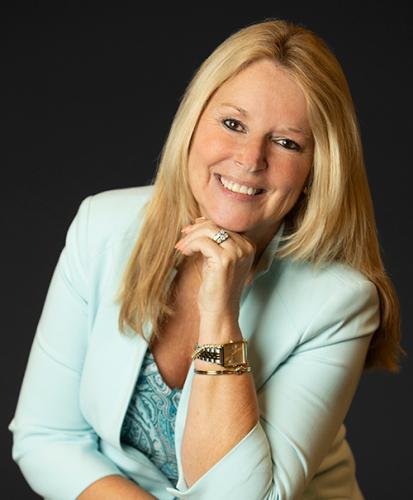 Photo of Robin Raiff