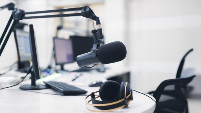 mic in studio