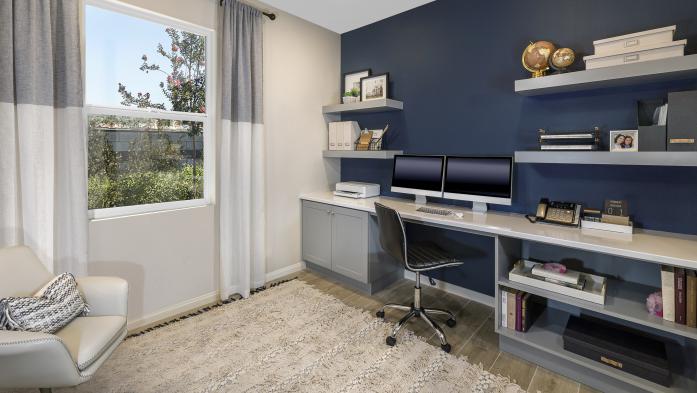 KB Homes home office option with desks and computers